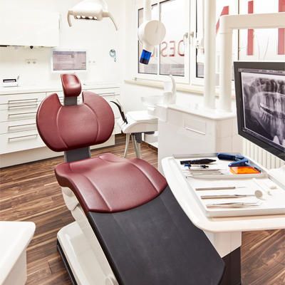 Zahndesign-Freising - Fernanda Brandenbusch und Kollegen